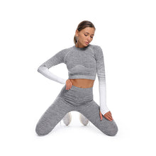 Charger l&#39;image dans la galerie, Seamless long sleeve athletic activewear yoga sets
