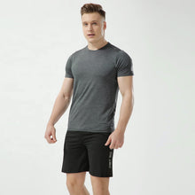 Загрузить изображение в средство просмотра галереи, Breathable mens running T-shirt
