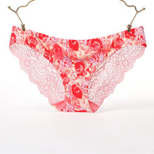 Charger l&#39;image dans la galerie, Seamless sexy mature transparent lace ice silk brief
